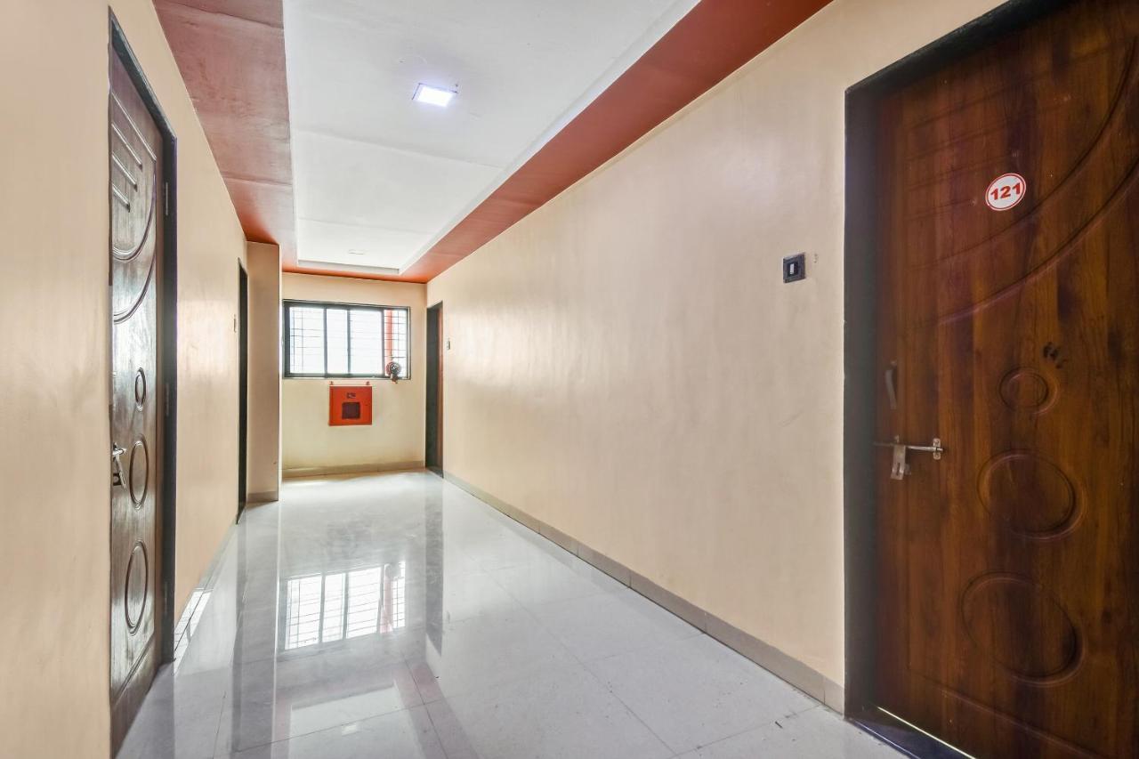 Oyo Hotel Samarth Lodge Solapur Bagian luar foto